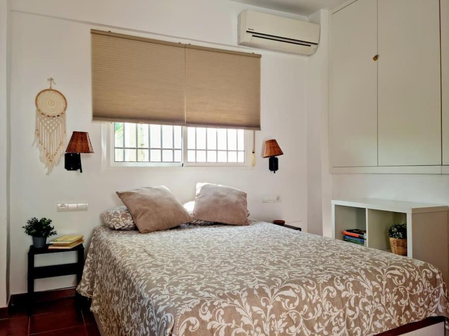 Estudio Morera Malaga Luaran gambar